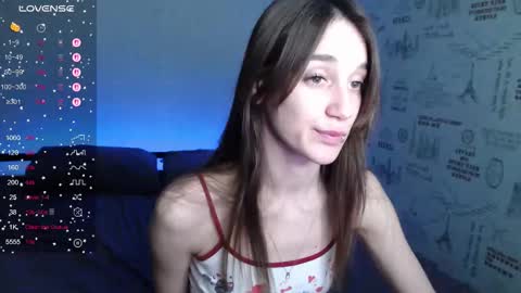 Snapshot of milky_way_rrr chatting on 01/19/26, 11:25 Milky online show from 01/19/26, 11:25