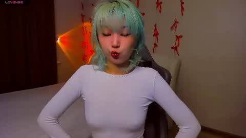 Milla or just Mi online show from 07/22/26, 01:14