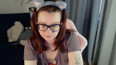Snapshot of millapoolys chatting on 06/06/26, 02:33 Milla online show from 06/06/26, 02:33