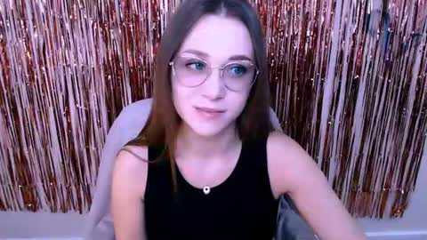 Milla online show from 07/11/26, 12:08