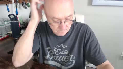 millenium0129 online show from 10/10/25, 06:18