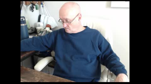 millenium0129 online show from 10/22/25, 04:07