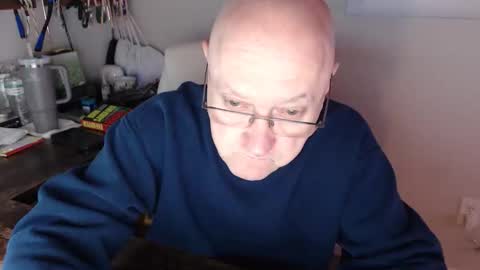 Snapshot of millenium0129 chatting on 02/16/26, 01:02 millenium0129 online show from 02/16/26, 01:02