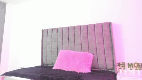 miller_silvana online show from 06/11/26, 11:41