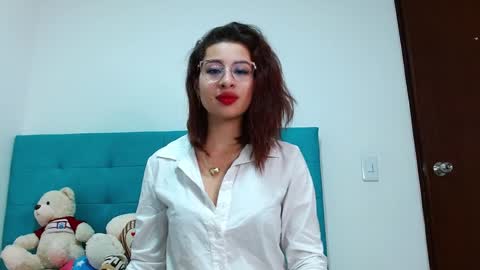 Aleja online show from 12/17/24, 02:55