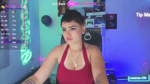 Im girl my name is Johana  online show from 10/17/25, 04:09