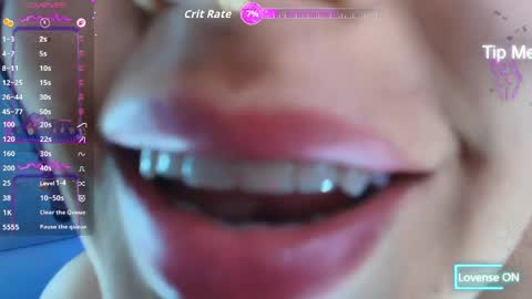 Im girl my name is Johana  online show from 06/03/26, 08:36