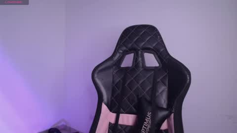 Millie Bobby online show from 04/30/26, 09:52