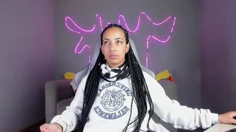 millie_volturi online show from 06/22/26, 01:08