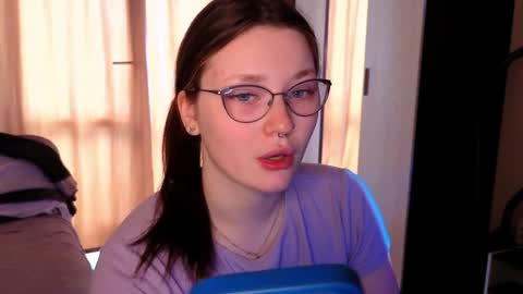 Snapshot of milliedoll chatting on 04/08/26, 05:07 Millie online show from 04/08/26, 05:07
