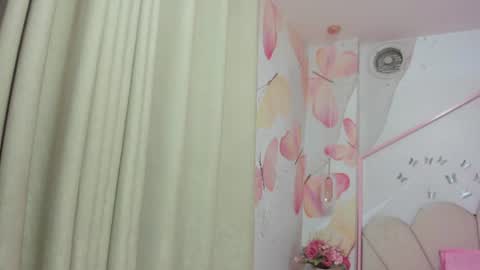 Miley online show from 06/17/26, 03:09