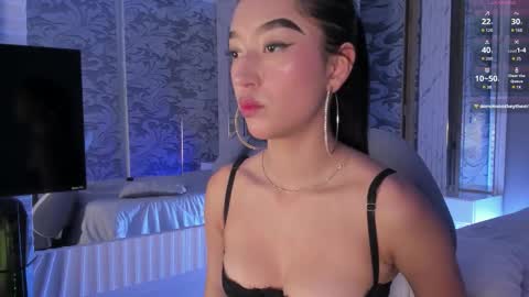 Ana Maria online show from 12/17/25, 11:55