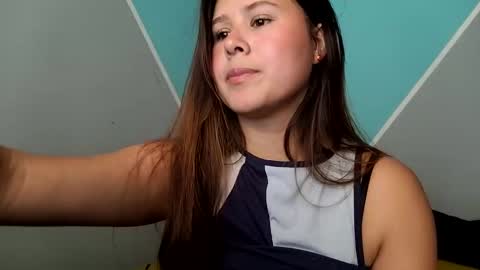 Snapshot of milliesweet77 chatting on 11/11/25, 05:24 milli online show from 11/11/25, 05:24