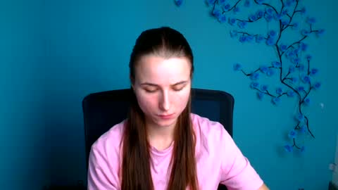 Milly online show from 06/18/26, 09:14