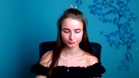 Milly online show from 06/22/26, 05:37