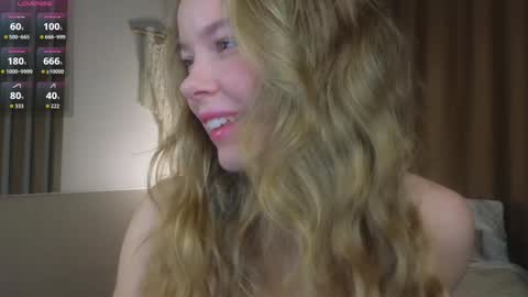 Milly    online show from 02/06/26, 06:51