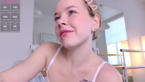 Milly    online show from 05/10/26, 07:46