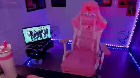 Monkey D Maddie online show from 09/24/25, 01:31