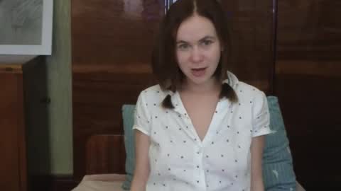 Mila online show from 09/09/25, 03:22
