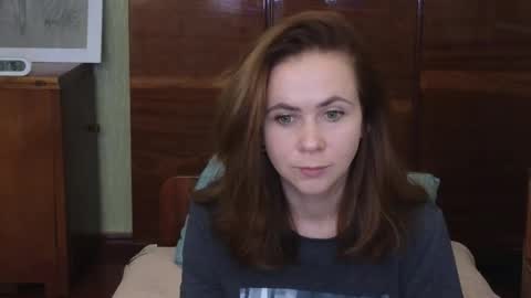 Mila online show from 09/12/25, 09:09