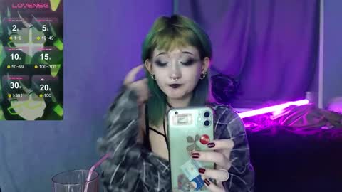 milten_trish online show from 03/17/26, 10:24