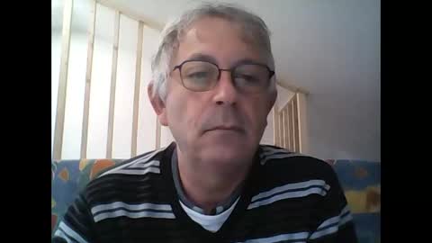 Snapshot of milu72 chatting on 11/23/25, 10:59 milu72 online show from 11/23/25, 10:59