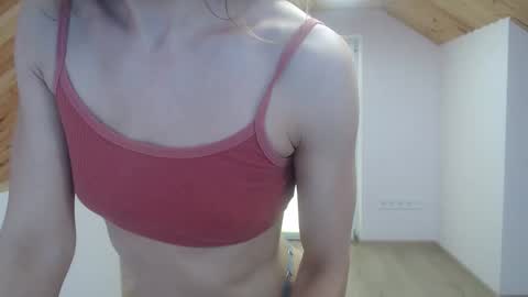 milusea online show from 09/13/25, 11:10