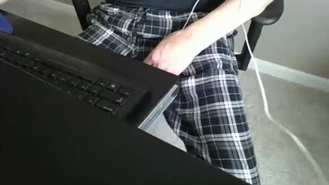 milwaukeebadger24 online show from 02/14/25, 10:04