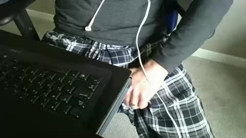 milwaukeebadger24 online show from 03/07/25, 07:05