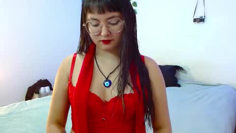 mily_baker online show from 12/19/24, 05:50
