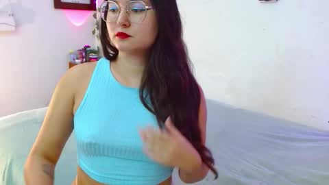 mily_baker online show from 09/10/25, 06:08