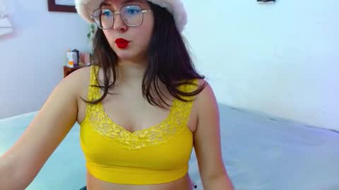 mily_baker online show from 02/05/26, 07:18