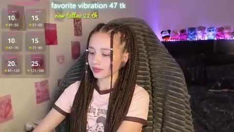 Emily online show from 08/06/26, 05:26