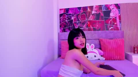 Snapshot of mimi_blossom chatting on 02/22/26, 11:53 Mila online show from 02/22/26, 11:53