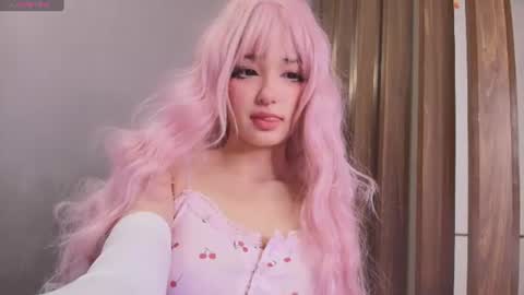 Snapshot of mimi_cuute chatting on 06/11/26, 02:53 mimi cuute online show from 06/11/26, 02:53