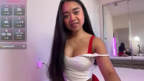 Snapshot of mimibabyxxx chatting on 11/02/25, 10:12 Mimi Baby online show from 11/02/25, 10:12