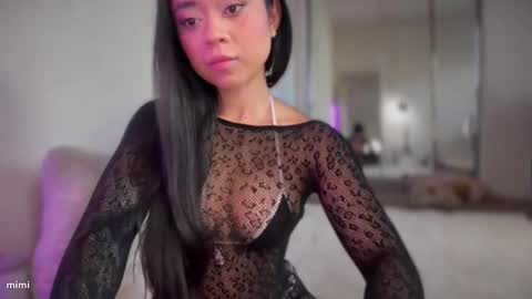 Snapshot of mimibabyxxx chatting on 11/16/25, 07:41 Mimi Baby online show from 11/16/25, 07:41