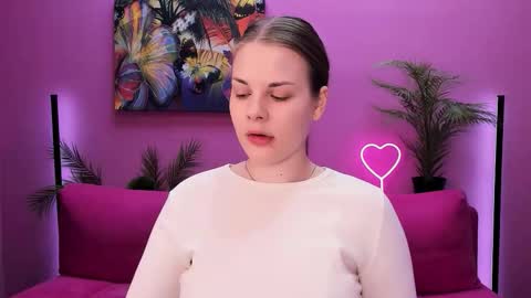 Kelly online show from 10/22/25, 09:09