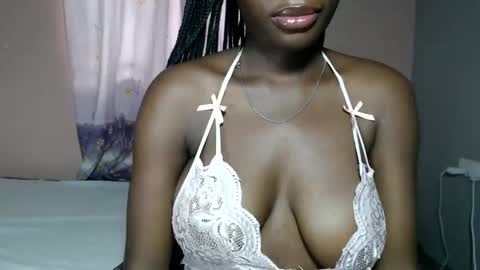 mimiebony online show from 05/16/26, 06:43