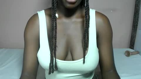 mimiebony online show from 06/10/26, 06:56