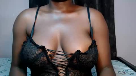 mimiebony online show from 07/28/26, 07:59