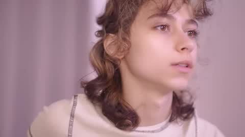  IRIS  online show from 10/06/25, 08:12