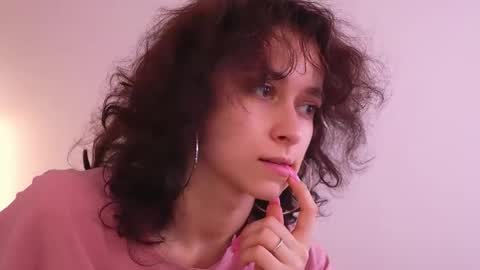  IRIS  online show from 11/25/25, 06:57