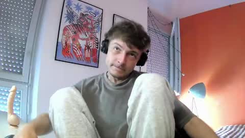 Snapshot of mimiro12 chatting on 05/21/26, 11:39 mimiro12 online show from 05/21/26, 11:39