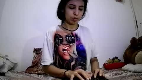 Snapshot of mina_smithx chatting on 02/19/26, 05:14 mina smith online show from 02/19/26, 05:14