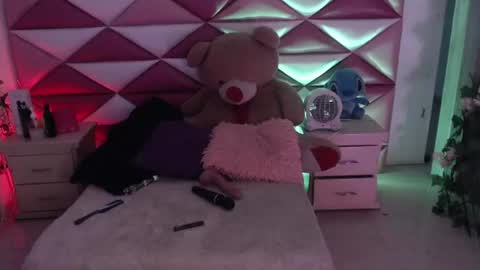 minami_nakamura online show from 07/25/26, 02:09