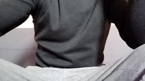 Snapshot of minaquerida chatting on 02/01/25, 07:47 Ll online show from 02/01/25, 07:47