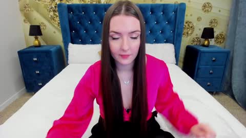 minchelskatrina online show from 12/16/24, 12:16
