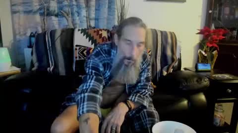 Snapshot of mindphuk chatting on 12/31/24, 04:16 mindphuk online show from 12/31/24, 04:16