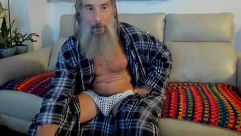 Snapshot of mindphuk chatting on 11/28/25, 11:51 mindphuk online show from 11/28/25, 11:51